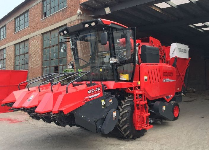 ANON 4 Row Corn Harvester