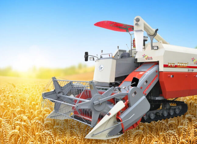 How does a rice combine work?