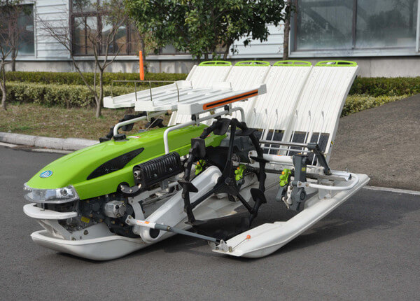 walking type rice transplanter: advantages and uses